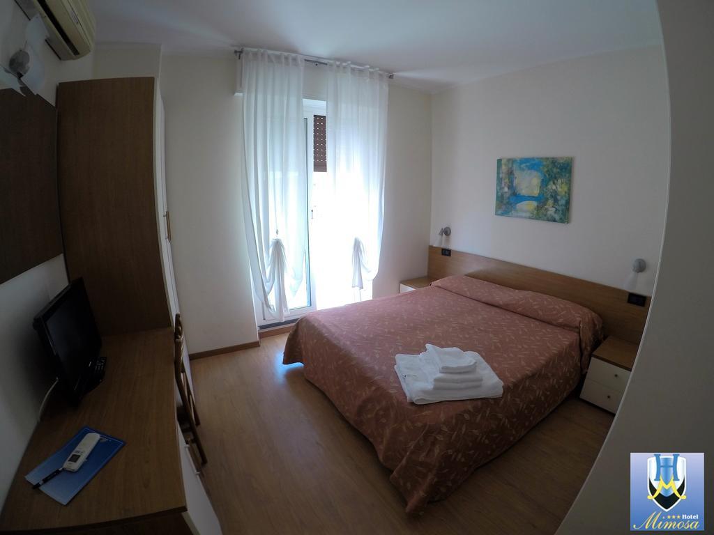 Hotel Mimosa สโปตัวร์โน ภายนอก รูปภาพ